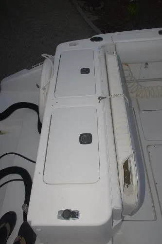 Slide: The Image of Angler Boats 2500 2004 - 7