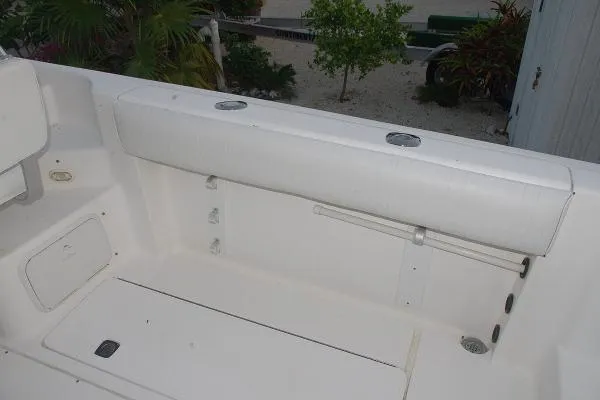 Slide: The Image of Angler Boats 2500 2004 - 9