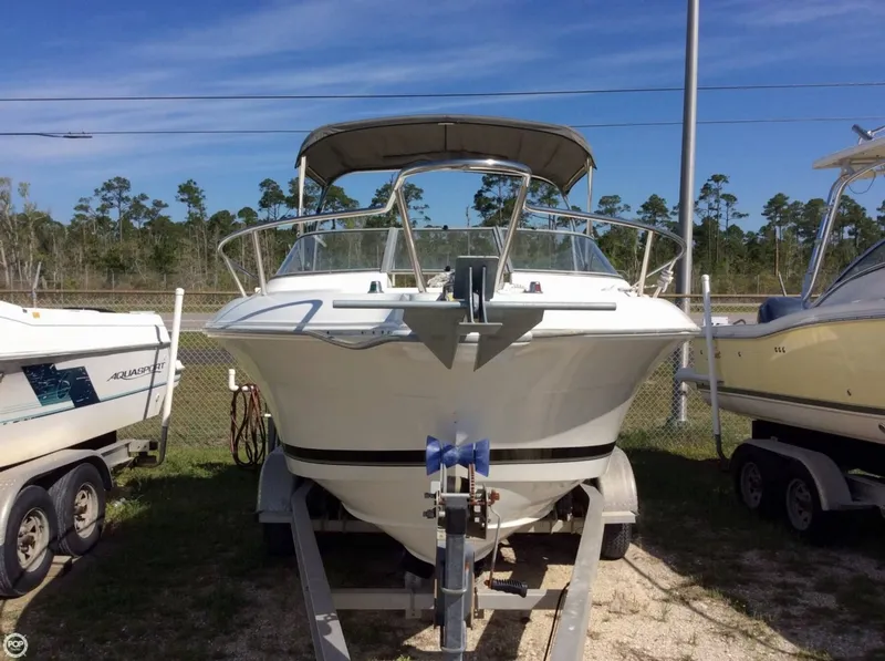 Slide: The Image of Wellcraft 210 Sportsman 1999 - 2