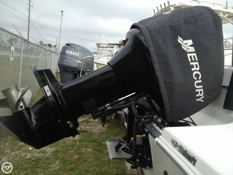 Slide: The Image of Wellcraft 210 Sportsman 1999 - 7