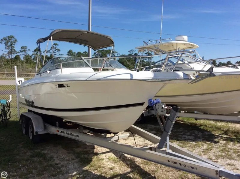 Slide: The Image of Wellcraft 210 Sportsman 1999 - 8
