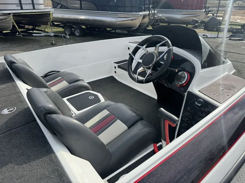 Slide: The Image of Bullet 21SST 2019 - 5