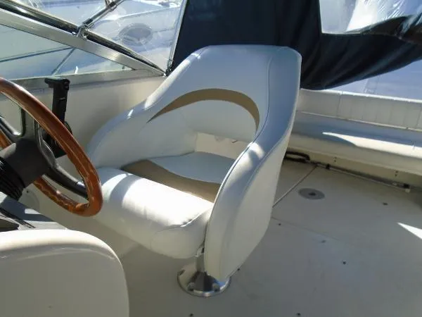 Slide: The Image of Sea Ray 250 Sundancer 1998 - 10