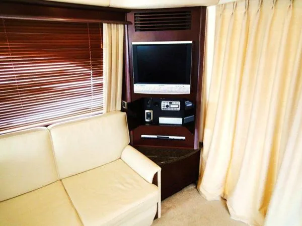 Slide: The Image of Sea Ray 44 Sedan Bridge 2006 - 3