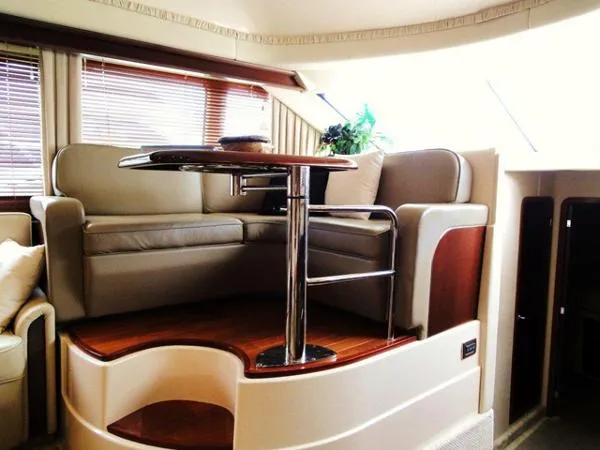 Slide: The Image of Sea Ray 44 Sedan Bridge 2006 - 6