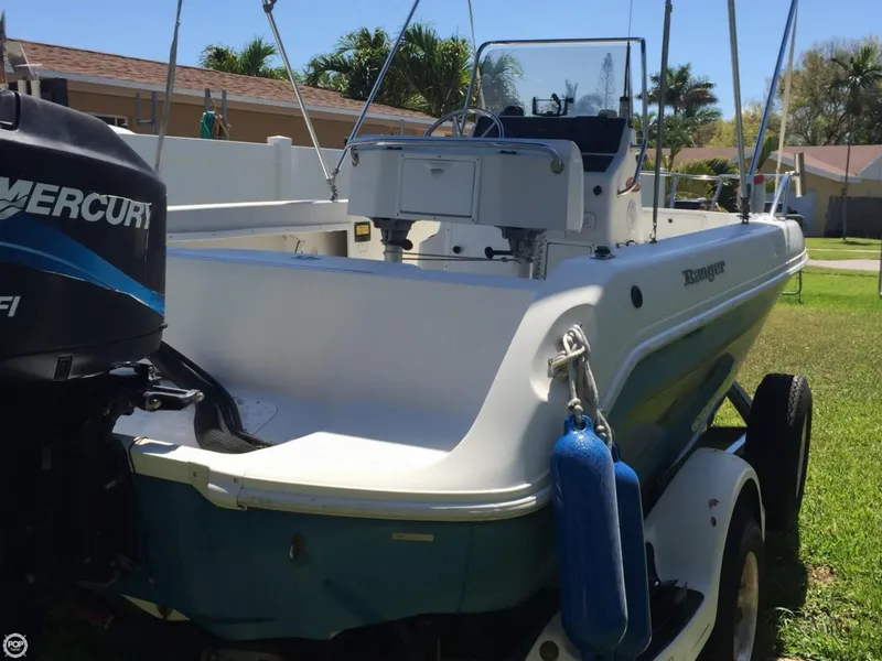 Slide: The Image of Ranger 192 Sportfisherman 2001 - 10
