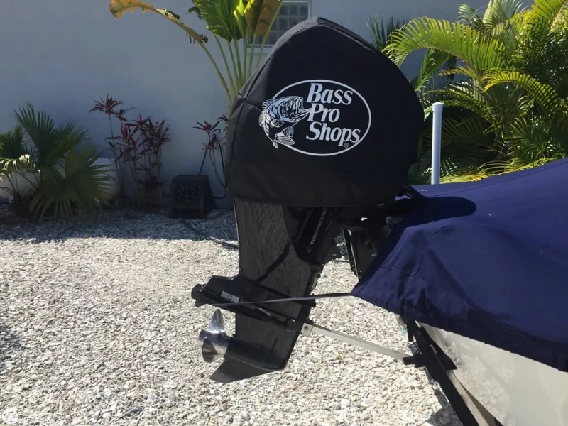 Slide: The Image of Mako Inshore Pro 17 Skiff 2013 - 11