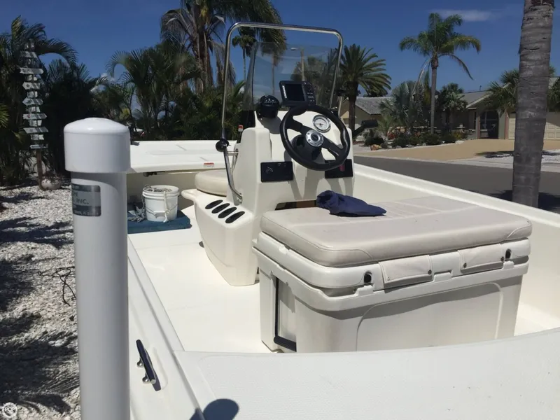 Slide: The Image of Mako Inshore Pro 17 Skiff 2013 - 5
