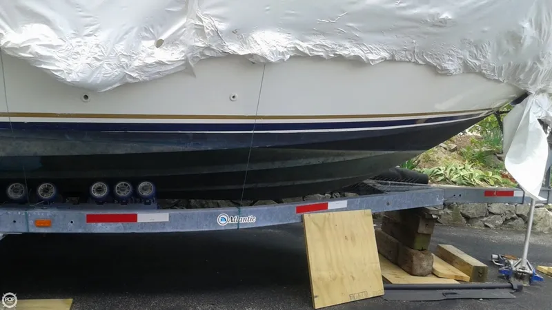 Slide: The Image of Sea Ray 270 Sundancer 2001 - 5