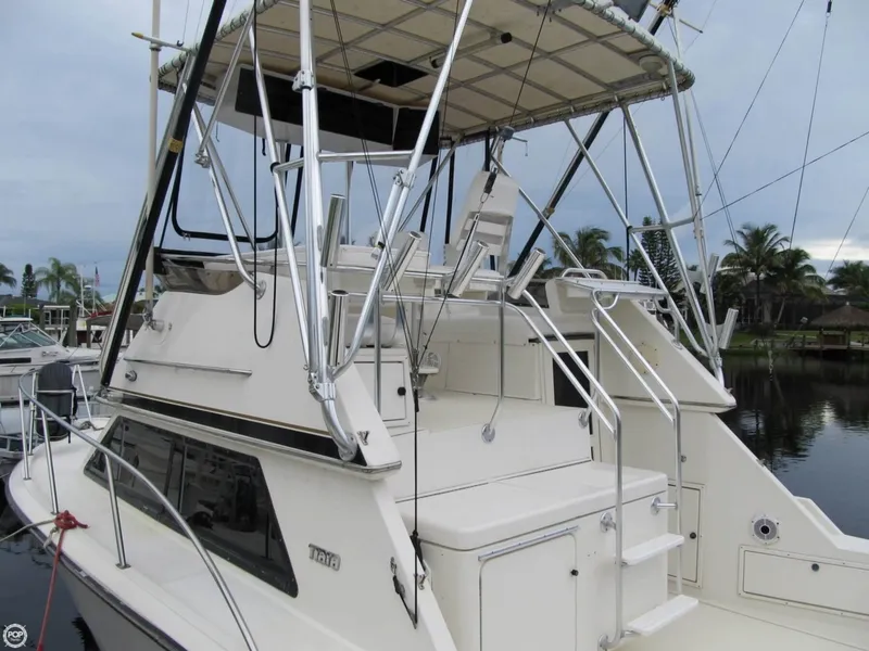 Slide: The Image of Tiara 3300 Flybridge 1987 - 10