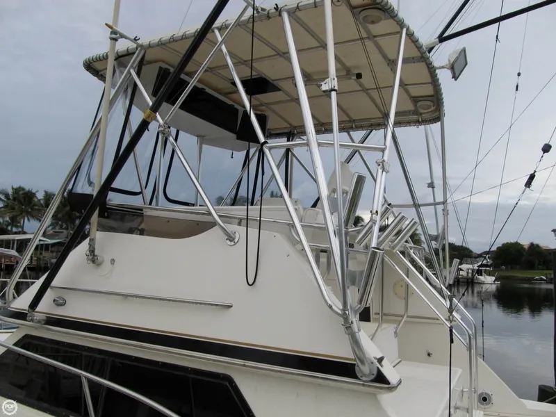 Slide: The Image of Tiara 3300 Flybridge 1987 - 11