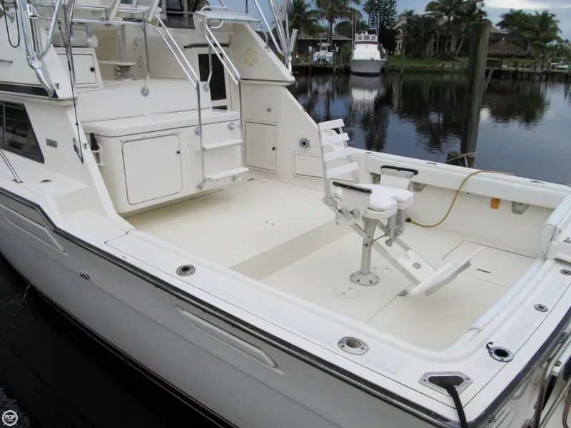 Slide: The Image of Tiara 3300 Flybridge 1987 - 8