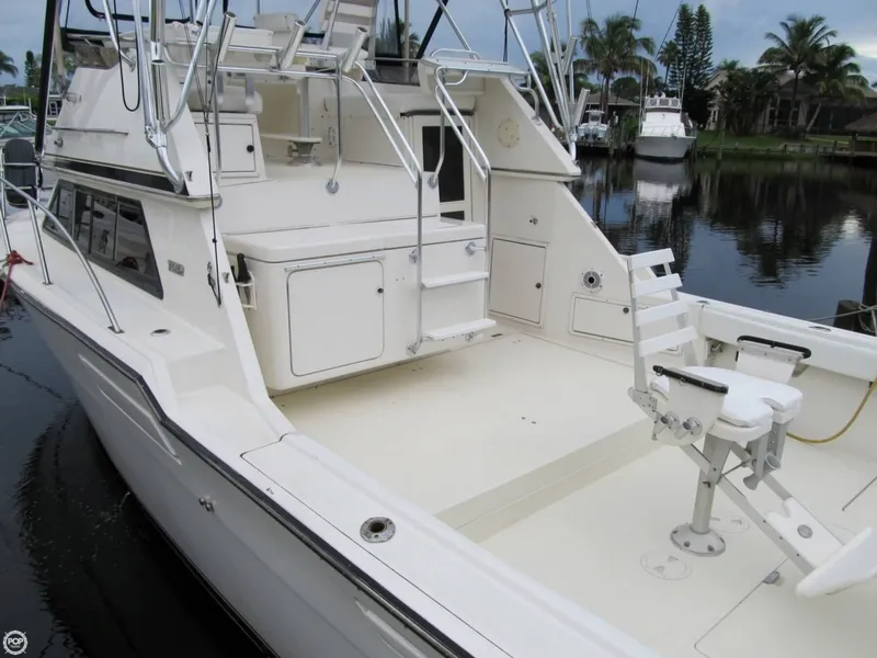 Slide: The Image of Tiara 3300 Flybridge 1987 - 9