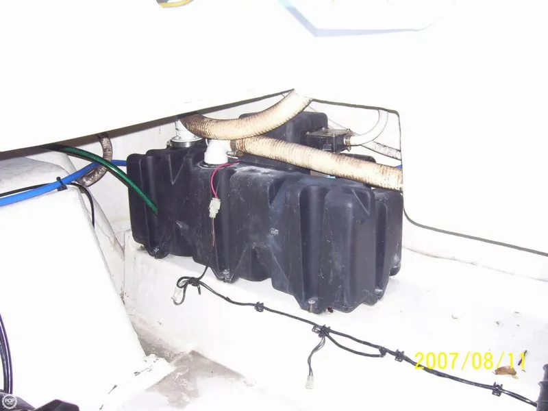 Slide: The Image of Four Winns 280 Horizon 2000 - 10