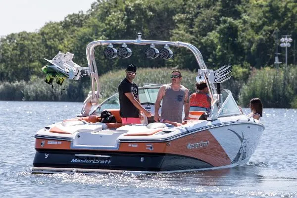 Slide: The Image of Mastercraft X 55 2013 - 0