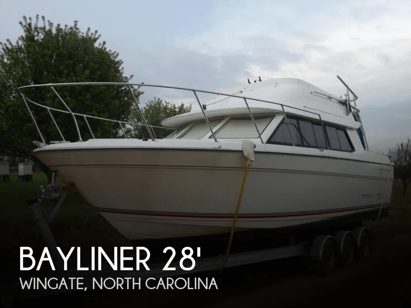 Slide: The Image of Bayliner 2858 Command Bridge 1994 - 0
