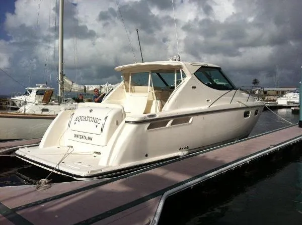 Slide: The Image of Tiara 3900 Sovran 2008 - 3