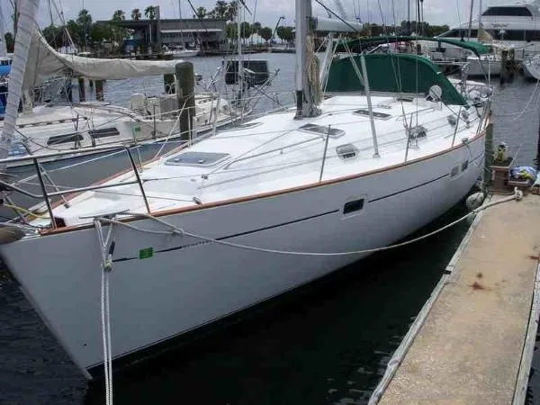 Slide: The Image of Beneteau 411 2001 - 0
