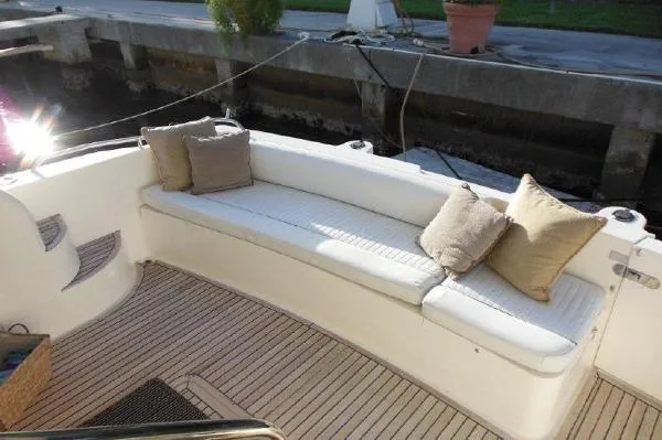 Slide: The Image of Viking 50 Flybridge Sport Cruiser 1999 - 9