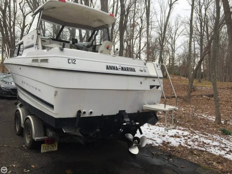 Slide: The Image of Bayliner 2452 LX Ciera Express 2000 - 11