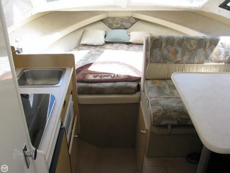 Slide: The Image of Bayliner 2452 LX Ciera Express 2000 - 2