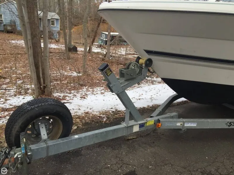 Slide: The Image of Bayliner 2452 LX Ciera Express 2000 - 7