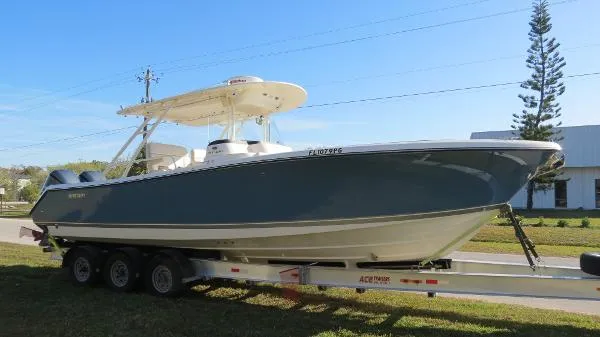 Slide: The Image of Pursuit 310 ST Sport Tender 2012 - 9