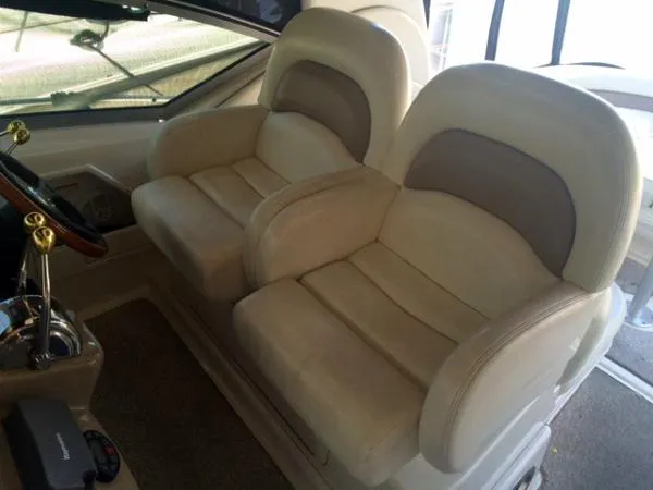 Slide: The Image of Sea Ray 340 Sundancer 2004 - 9