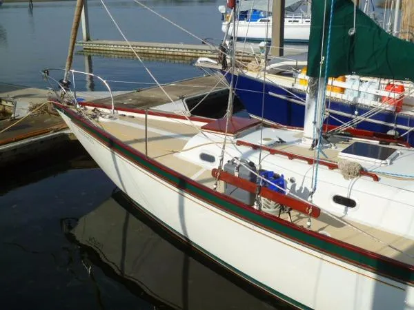 Slide: The Image of Columbia Custom 40 Centerboard 1966 - 7