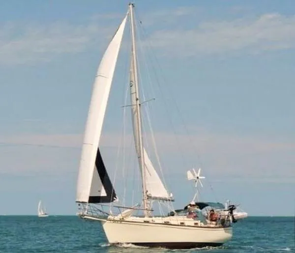 Slide: The Image of Island Packet 31 Cutter 1987 - 0