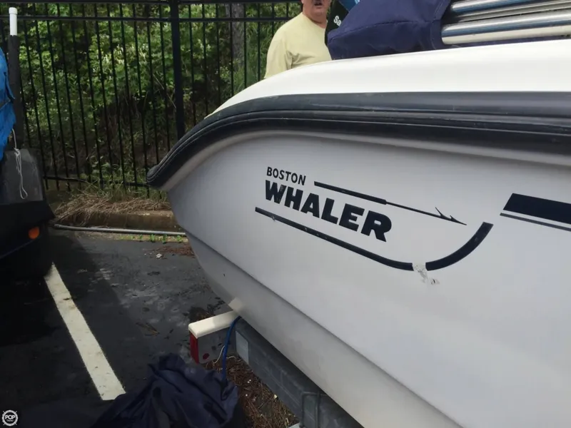 Slide: The Image of Boston Whaler 180 Dauntless 2004 - 10