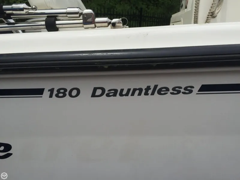 Slide: The Image of Boston Whaler 180 Dauntless 2004 - 11