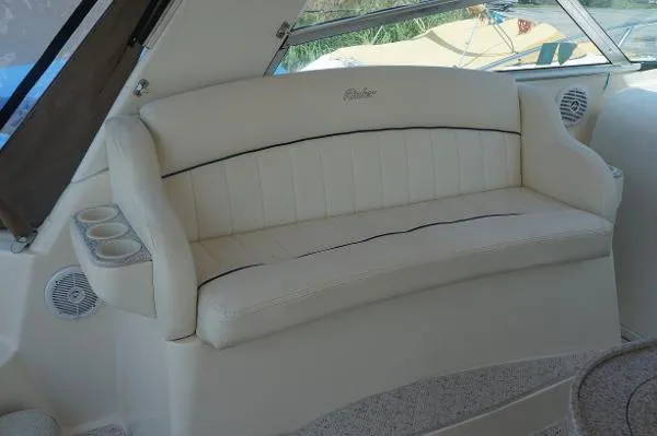 Slide: The Image of Rinker 340 Fiesta Vee 2001 - 9