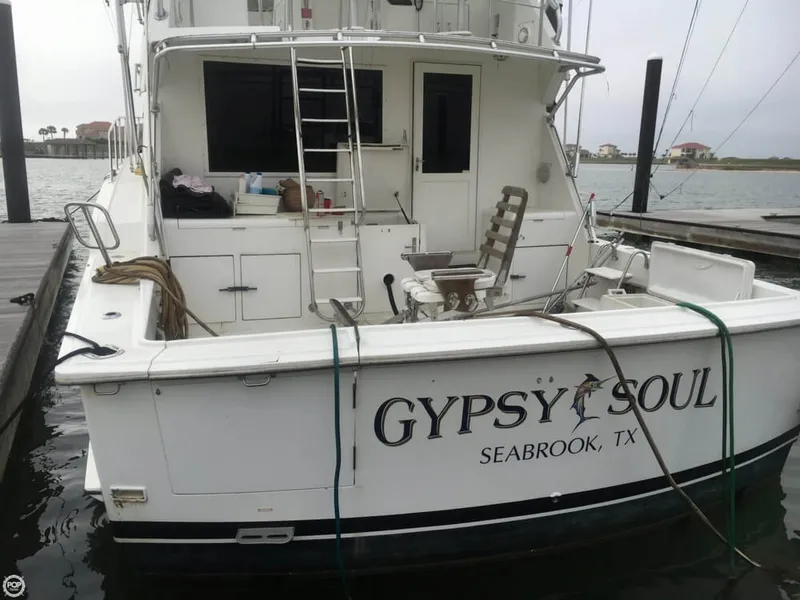 Slide: The Image of Hatteras 54 Convertible 1995 - 5