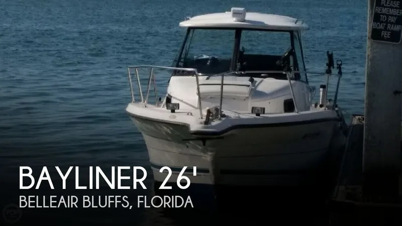 Slide: The Image of Bayliner 2352 Trophy 1997 - 0