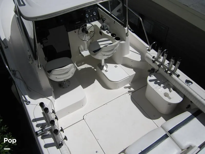 Slide: The Image of Bayliner 2352 Trophy 1997 - 2
