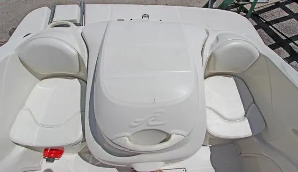 Slide: The Image of Sea Ray 175 Sport 2007 - 11