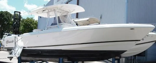 Slide: The Image of Intrepid 300 Center Console 2007 - 9