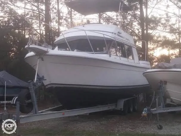 Slide: The Image of Carver Yachts 2827 Voyager 1987 - 7