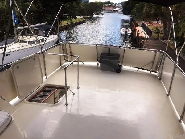 Slide: The Image of Hatteras Motor Yacht 1971 - 11