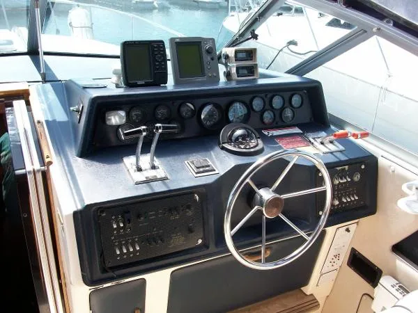 Slide: The Image of Sea Ray 34 Express Cruiser 1986 - 2