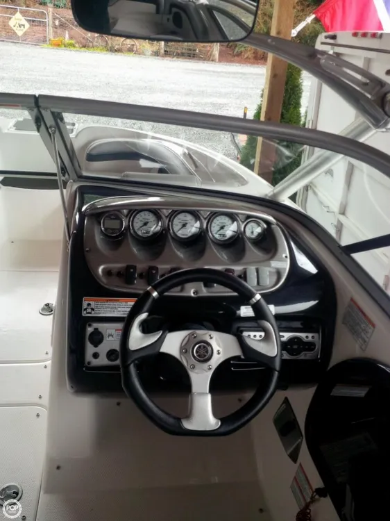 Slide: The Image of Yamaha 212X 2010 - 3