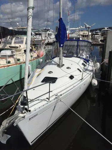 Slide: The Image of Beneteau 38s5 1993 - 2