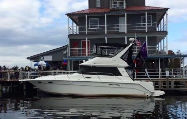 Slide: The Image of Sea Ray 370 Sedan Bridge 1996 - 0
