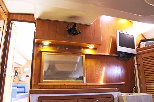 Slide: The Image of Catalina 400 MkII BOW THRUSTER/GEN 2004 - 11