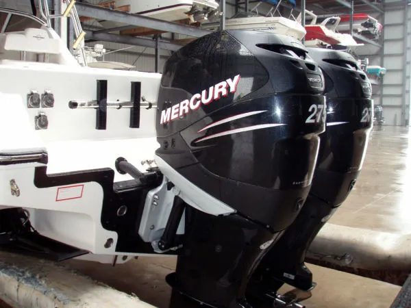 Slide: The Image of Fountain 33 Sportfish Cruiser 2006 - 8