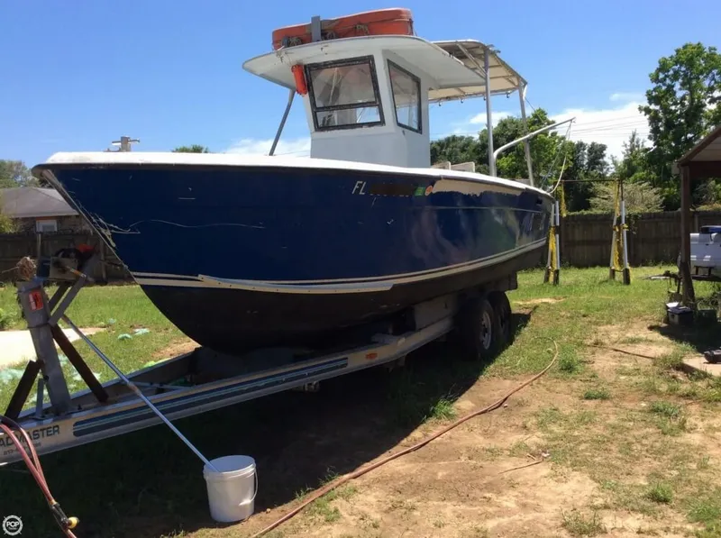 Slide: The Image of Chris-Craft 28 1977 - 2
