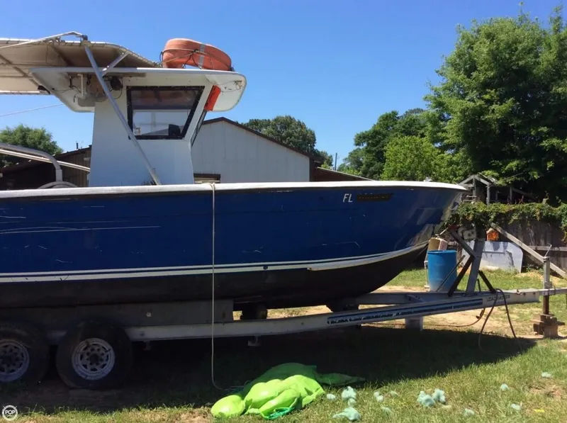 Slide: The Image of Chris-Craft 28 1977 - 5