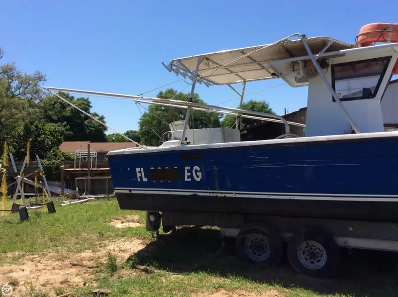 Slide: The Image of Chris-Craft 28 1977 - 7