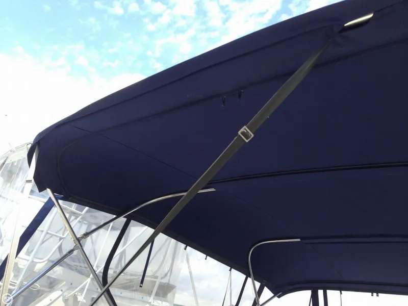 Slide: The Image of Chris-Craft 350 Catalina 1983 - 7